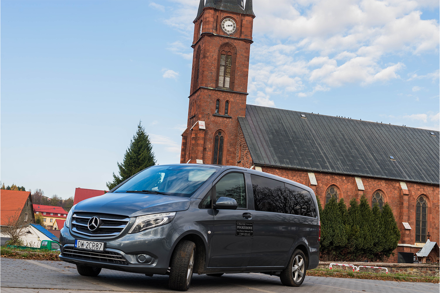 Usługi pogrzebowe Sebastian Dacyna Nowa Ruda