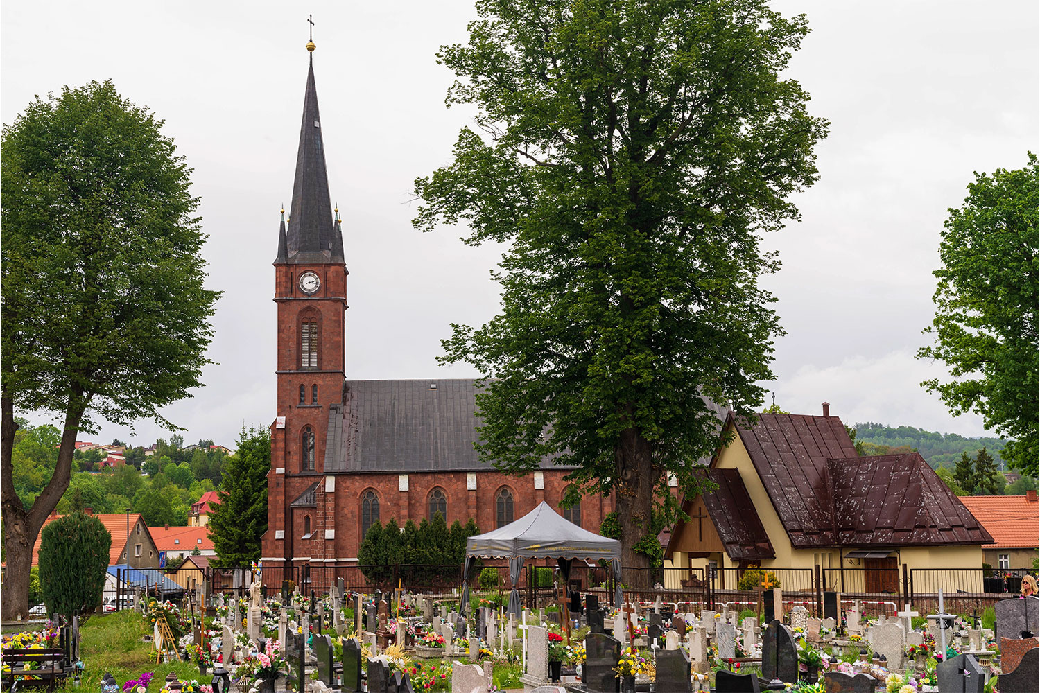 Usługi pogrzebowe Sebastian Dacyna Nowa Ruda